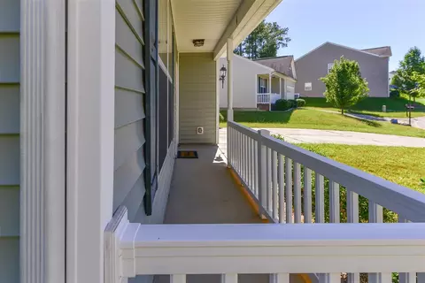 8 Bent Branch Ct, Durham, NC 27704 photo 23