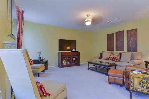 8 Bent Branch Ct, Durham, NC 27704 photo 10