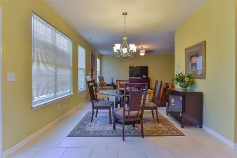 8 Bent Branch Ct, Durham, NC 27704 photo 9