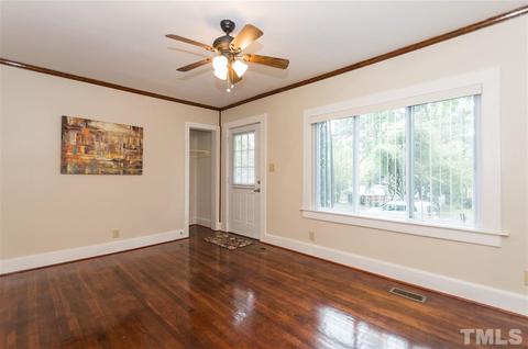 611 Ellerbee St, Durham, NC 27704 photo 4
