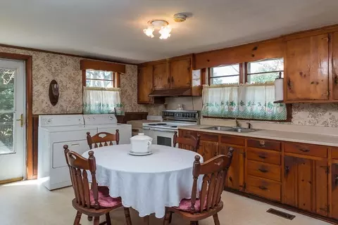 101 Hardison Ln, Benson, NC 27504 photo 23