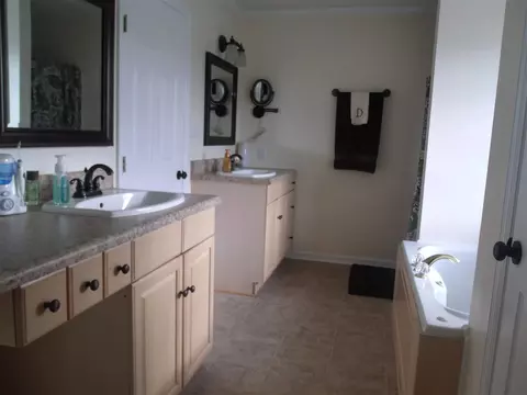 1009 Warren Rd, Erwin, NC 28339 photo 14