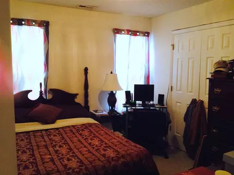 438 E Rose St, Smithfield, NC 27577 photo 5