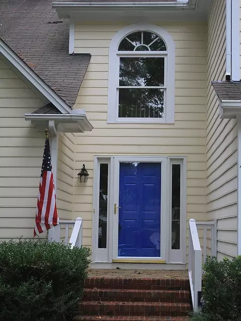 7 Bay Ridge Ct, Durham, NC 27713 photo 2