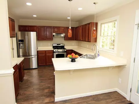 7 Bay Ridge Ct, Durham, NC 27713 photo 7