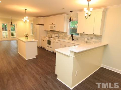 2310 Wilson St, Durham, NC 27705 photo 4