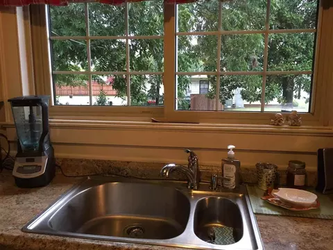 909 E Main St, Haw River, NC 27258 photo 8