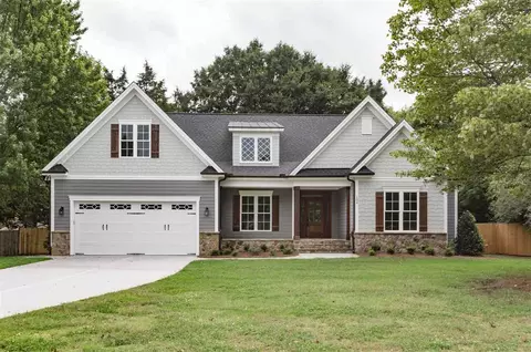 104 Windel Dr, Raleigh, NC 27609 photo 1