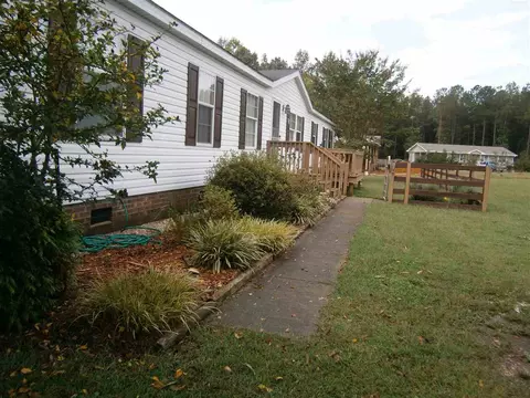 75 Thain Pl, Smithfield, NC 27577 photo 3