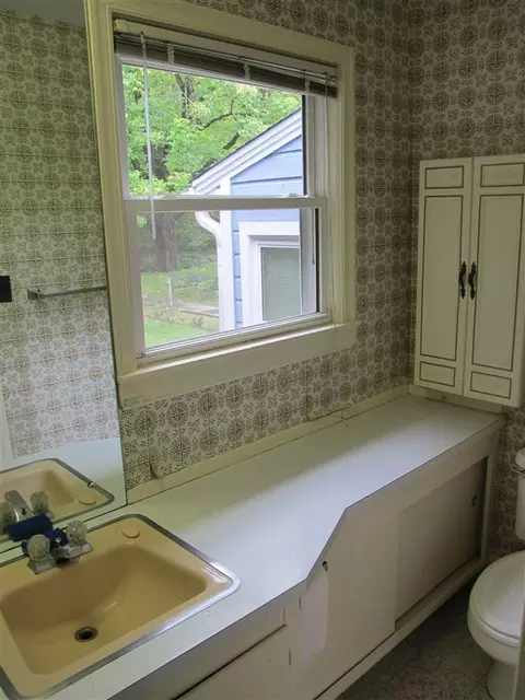 4011 W Cornwallis Rd, Durham, NC 27705 photo 12