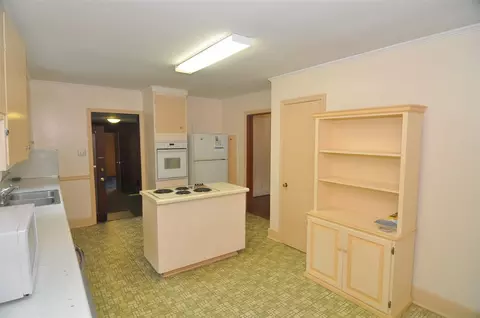 4011 W Cornwallis Rd, Durham, NC 27705 photo 6