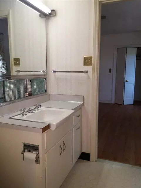 2215 Stuart Dr, Durham, NC 27707 photo 12