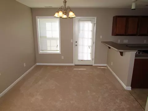 3303 Glennstone Dr, Durham, NC 27704 photo 4