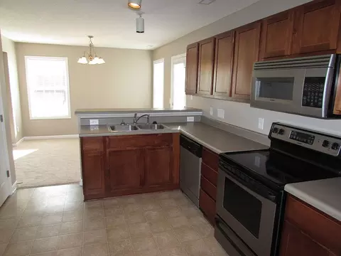 3303 Glennstone Dr, Durham, NC 27704 photo 6