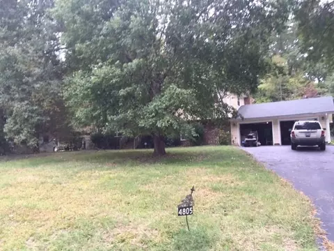 4805 Kinlock Dr, Durham, NC 27712 photo 4
