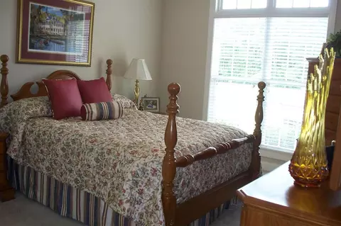 121 Crescent Dr, Dunn, NC 28334 photo 8