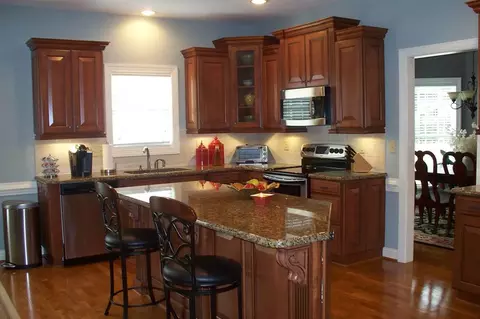 121 Crescent Dr, Dunn, NC 28334 photo 4