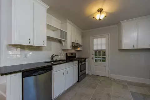 1814 Hillcrest Dr, Durham, NC 27705 photo 8