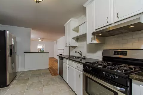 1814 Hillcrest Dr, Durham, NC 27705 photo 10