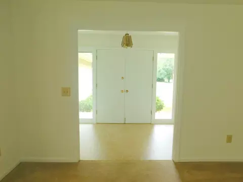 231 Smith Dr, Durham, NC 27712 photo 3