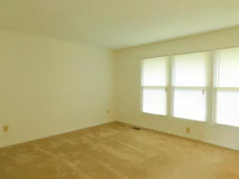 231 Smith Dr, Durham, NC 27712 photo 11