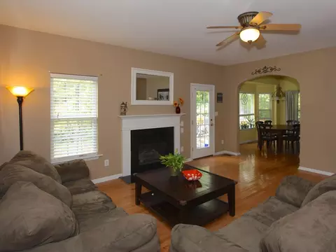 5004 Barbee Rd, Durham, NC 27713 photo 2