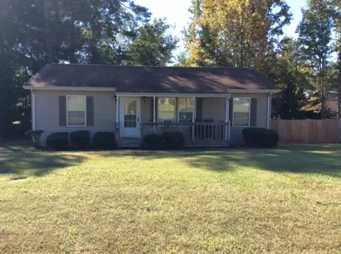 8 Knob Ct, Durham, NC 27703 photo 2