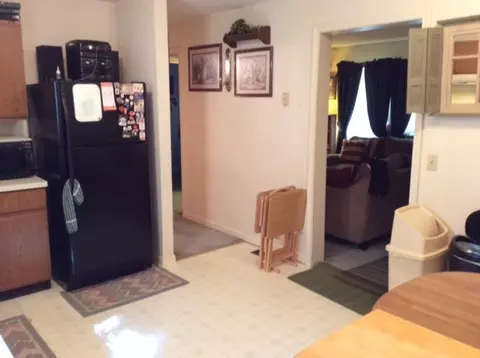 8 Knob Ct, Durham, NC 27703 photo 4