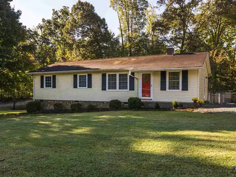 2004 Centercrest Dr, Elon, NC 27244 photo 2