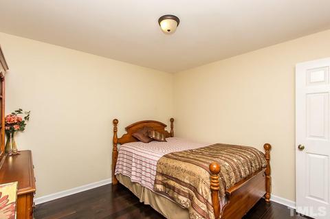 5702 Russell Rd, Durham, NC 27712 photo 10