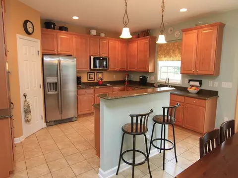 401 Harkness Cir, Durham, NC 27705 photo 6