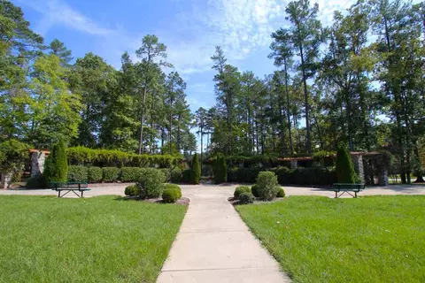 401 Harkness Cir, Durham, NC 27705 photo 18