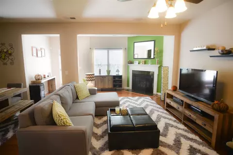 425 Panorama View Loop, Cary, NC 27519 photo 4