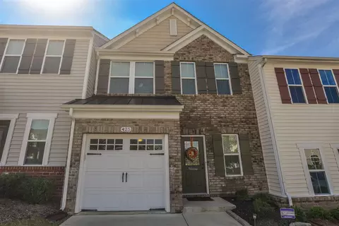 425 Panorama View Loop, Cary, NC 27519 photo 1