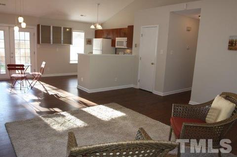 2700 Ramblegate Ln, Durham, NC 27705 photo 3
