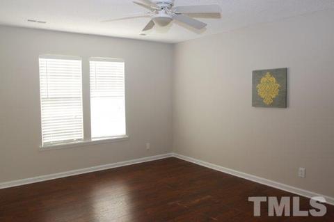 2700 Ramblegate Ln, Durham, NC 27705 photo 10