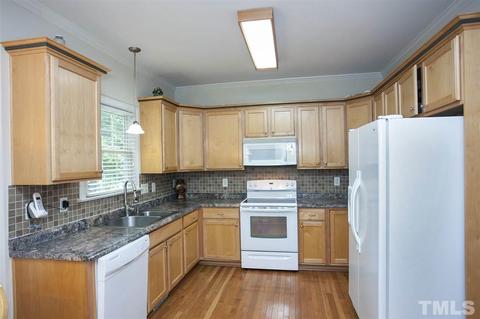 107 Forestcrest Ct, Apex, NC 27502 photo 9
