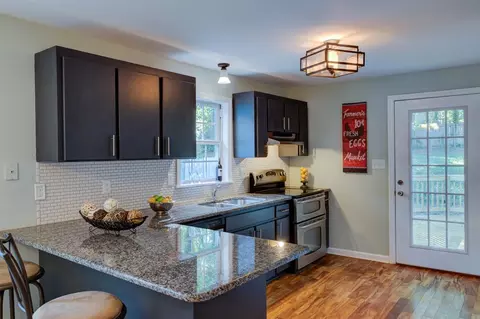 1213 Berkeley St, Durham, NC 27705 photo 10