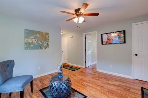 1213 Berkeley St, Durham, NC 27705 photo 4