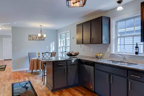 1213 Berkeley St, Durham, NC 27705 photo 9
