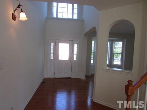 9201 Cornwell Dr, Wake Forest, NC 27587 photo 2