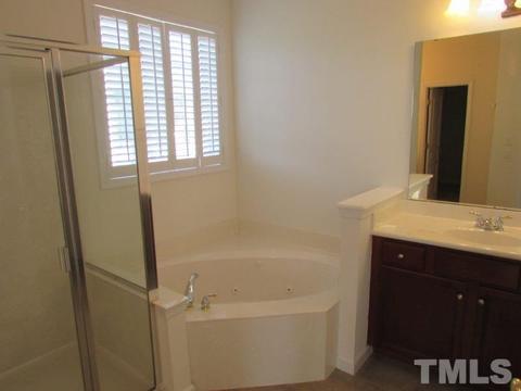 9201 Cornwell Dr, Wake Forest, NC 27587 photo 11