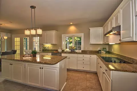 232 Strathburgh Ln, Cary, NC 27518 photo 8