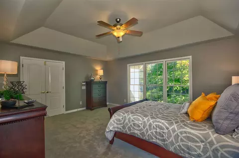 232 Strathburgh Ln, Cary, NC 27518 photo 18