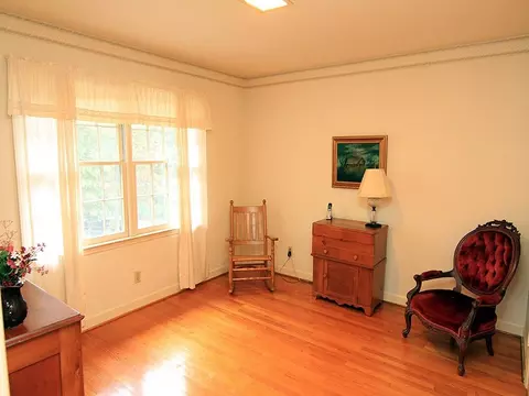 216 Argonne Dr, Durham, NC 27704 photo 8
