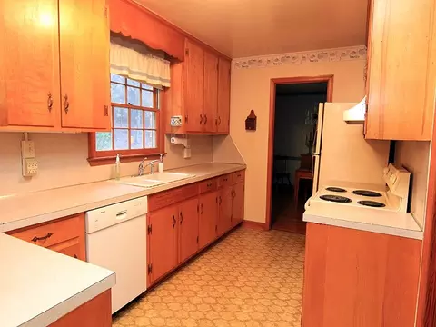 216 Argonne Dr, Durham, NC 27704 photo 4