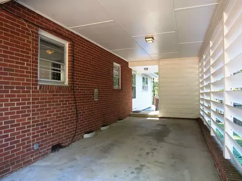 1400 Meadowbrook Dr, Garner, NC 27529 photo 2