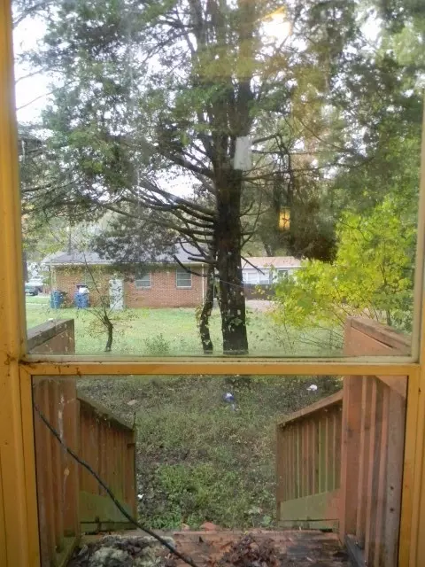 304 End St, Durham, NC 27703 photo 2