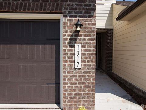 1317 Catch Fly Ln, Durham, NC 27713 photo 2