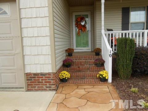 10 Long Grass Dr, Smithfield, NC 27577 photo 3